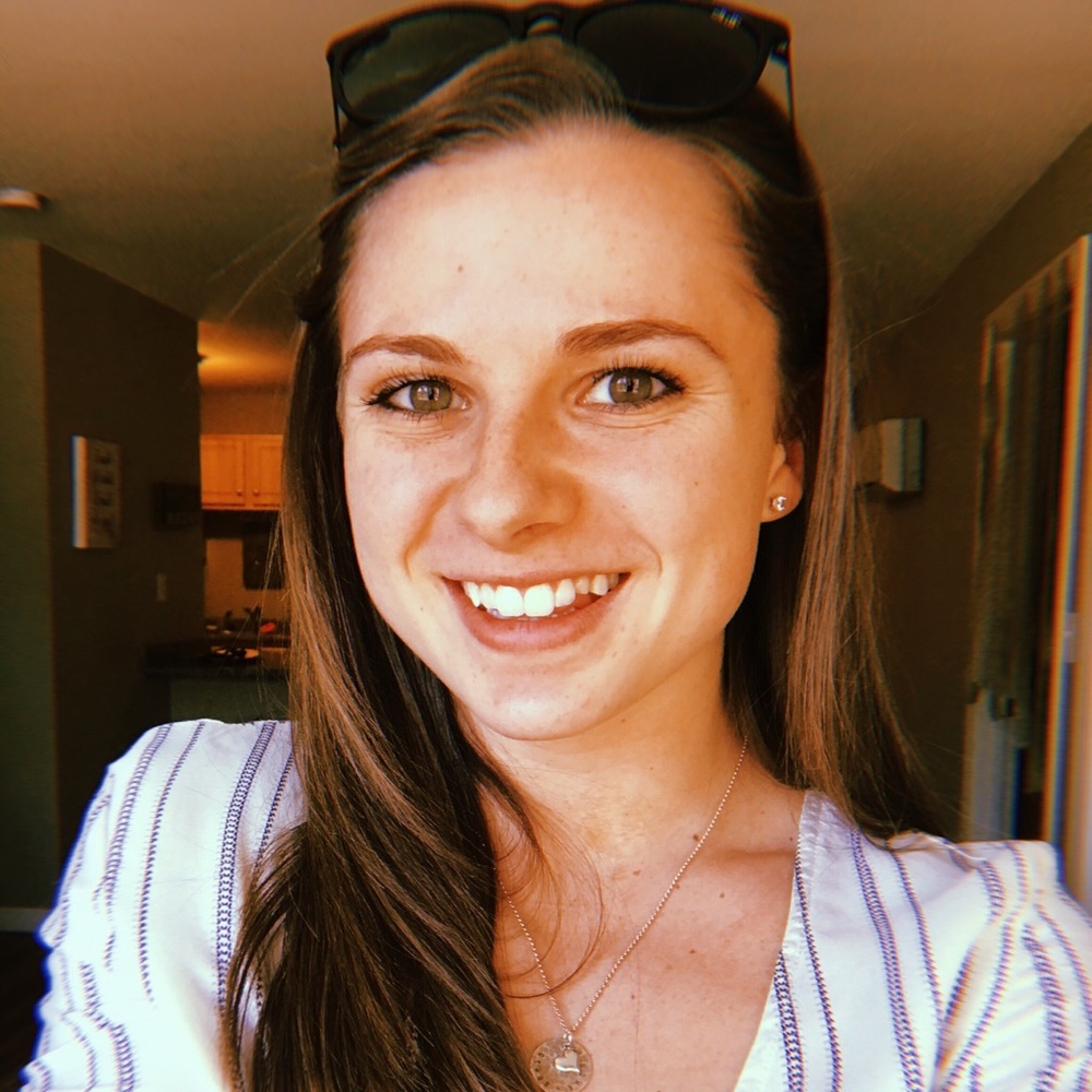 Meet your Posher, Nicole